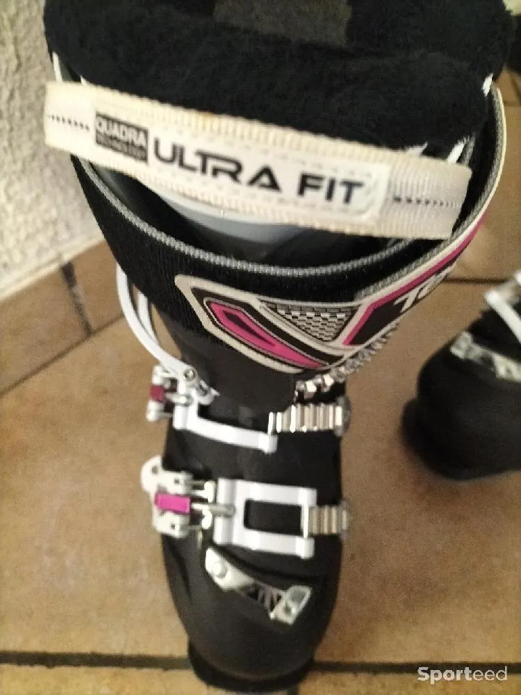 Chaussures de ski  d'occasion Ajouté le : 25/12/2023