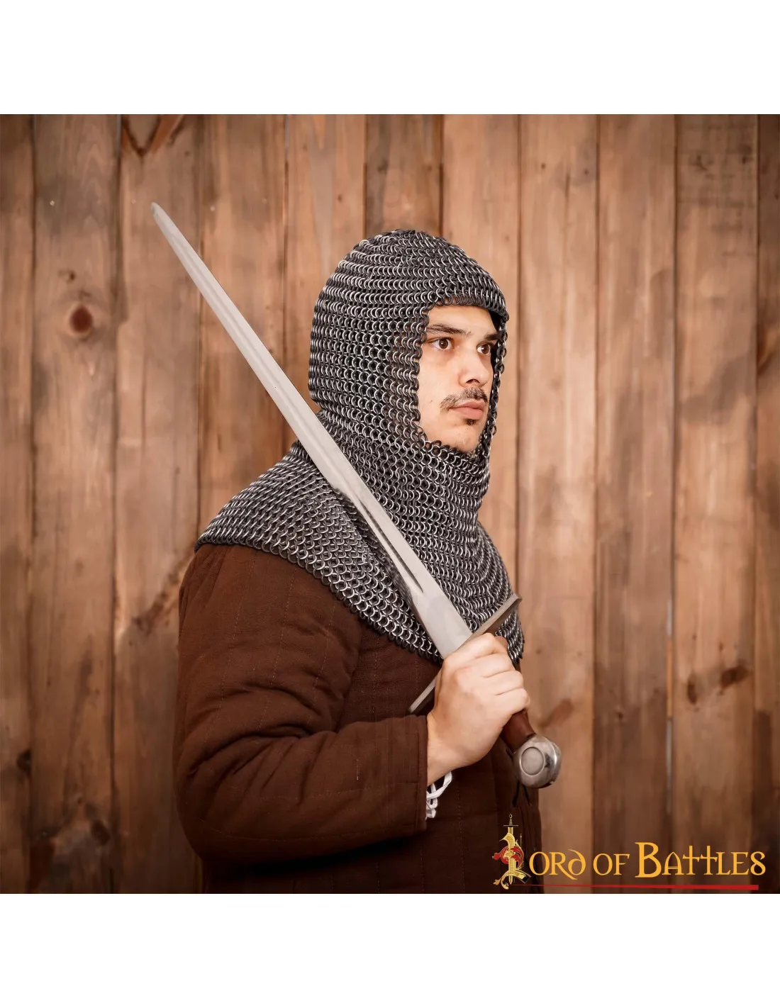 Coiffe médiévale avec anneaux en aluminium ⚔️ Boutique Épées