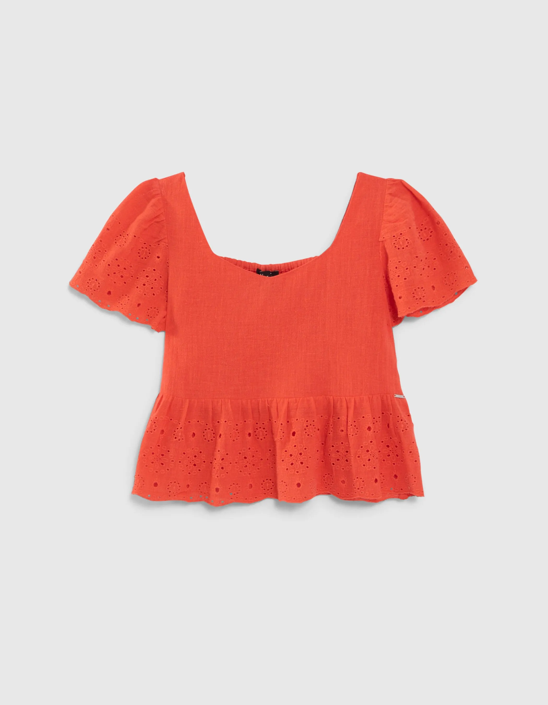 Top rouge col carré broderie anglaise fille